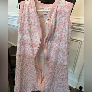 Burt’s bees wearable blanket